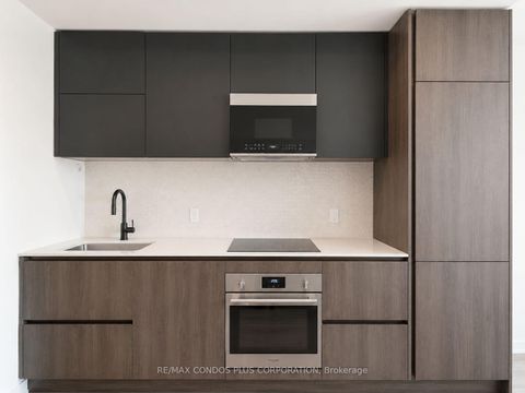 Photo 8 at 3701 - 108 Peter Street, Waterfront Communities C1, Toronto