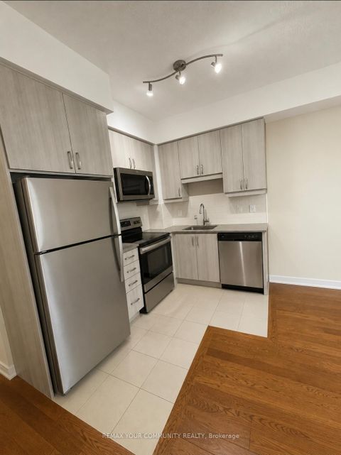Photo 2 at 518 SW - 9191 Yonge Street, Langstaff, Richmond Hill