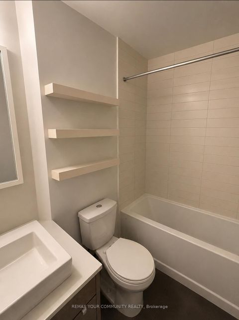 Photo 4 at 518 SW - 9191 Yonge Street, Langstaff, Richmond Hill