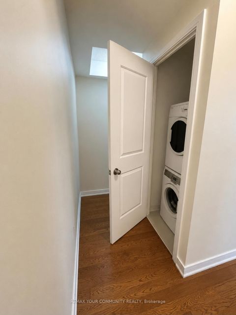 Photo 5 at 518 SW - 9191 Yonge Street, Langstaff, Richmond Hill