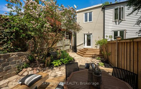 Photo 34 at 326 Kenilworth Avenue, The Beaches, Toronto