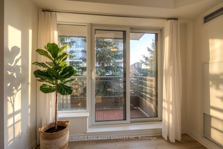 Photo 4 at 203 - 19 Barberry Place, Bayview Village, Toronto