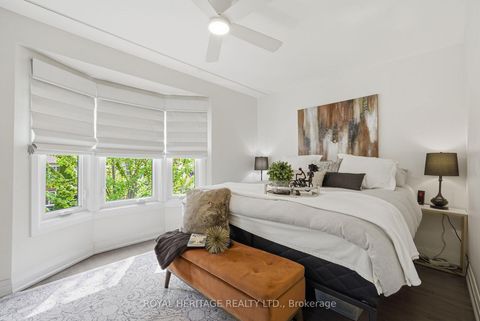 Photo 15 at 268 Hiawatha Road, Coxwell, Toronto