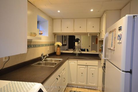 Photo 25 at 75 Cynthia Road, Smythe, Toronto
