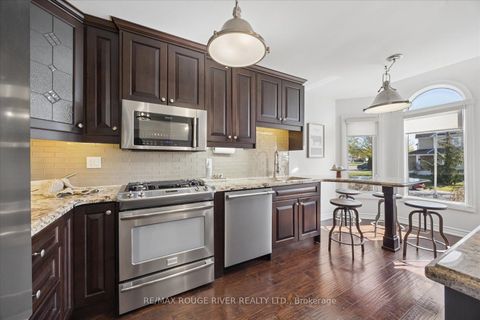 Photo 3 at 8 Rosemarie Crescent, Brooklin, Whitby