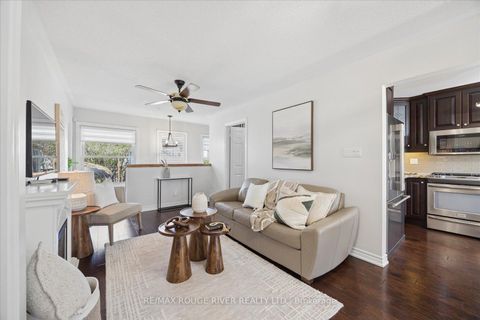 Photo 10 at 8 Rosemarie Crescent, Brooklin, Whitby