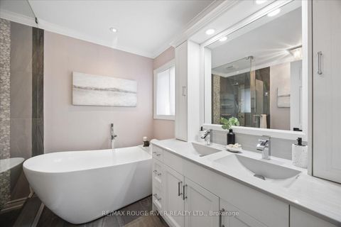 Photo 14 at 8 Rosemarie Crescent, Brooklin, Whitby