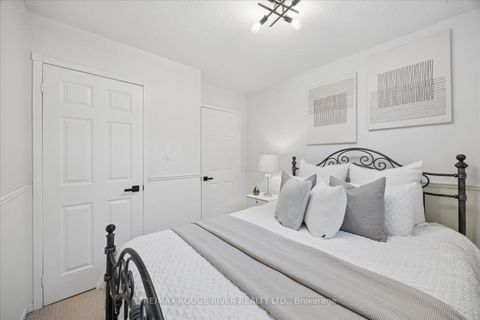 Photo 26 at 8 Rosemarie Crescent, Brooklin, Whitby
