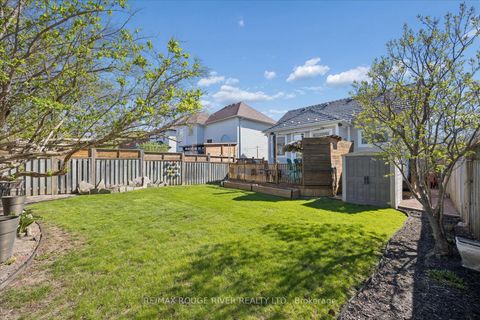 Photo 34 at 8 Rosemarie Crescent, Brooklin, Whitby