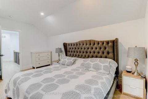 Photo 15 at 30 Glen Echo Avenue, Lawrence Park North, Toronto