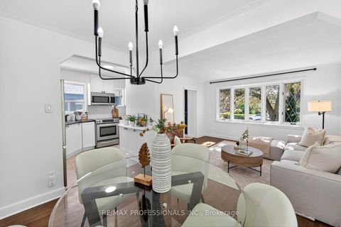 Photo 5 at 62 Marchington Circle, Maryvale, Toronto