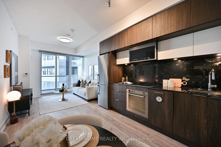 Photo 1 at 802 - 25 Adra Grado Way, Bayview Village, Toronto