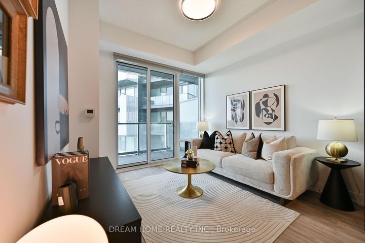 Photo 8 at 802 - 25 Adra Grado Way, Bayview Village, Toronto
