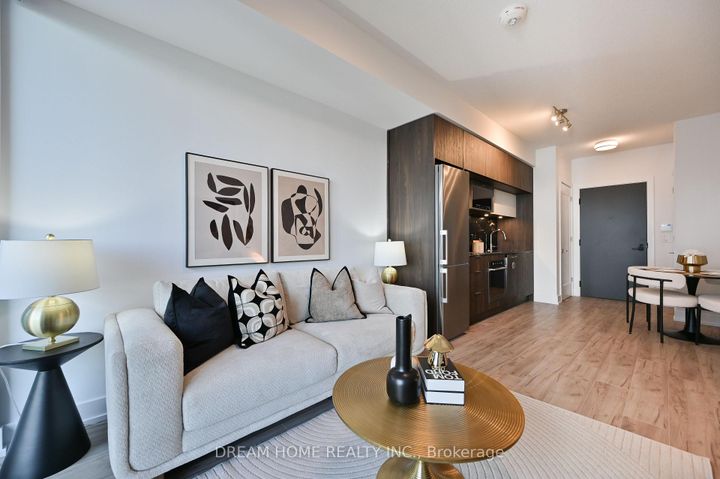 Photo 13 at 802 - 25 Adra Grado Way, Bayview Village, Toronto