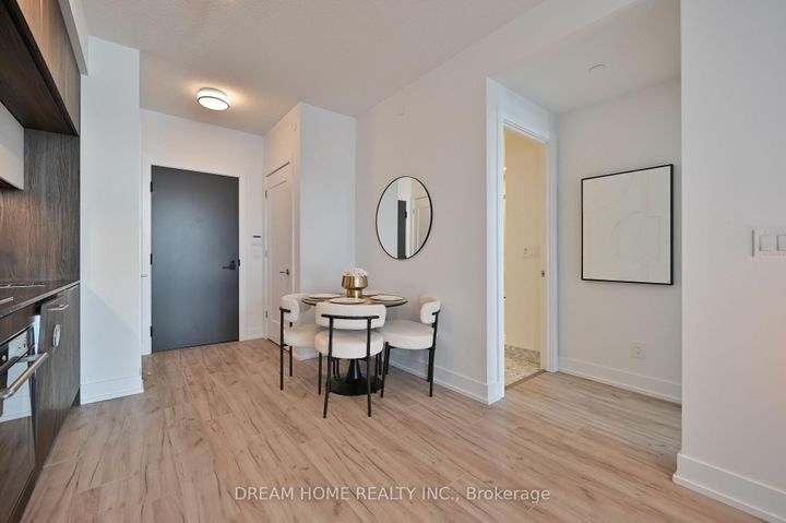 Photo 14 at 802 - 25 Adra Grado Way, Bayview Village, Toronto