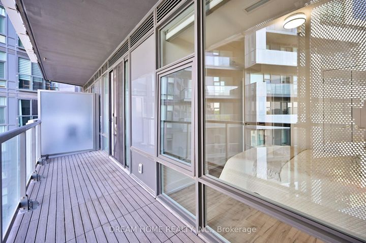 Photo 27 at 802 - 25 Adra Grado Way, Bayview Village, Toronto