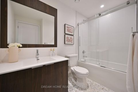 Photo 21 at 802 - 25 Adra Grado Way, Bayview Village, Toronto