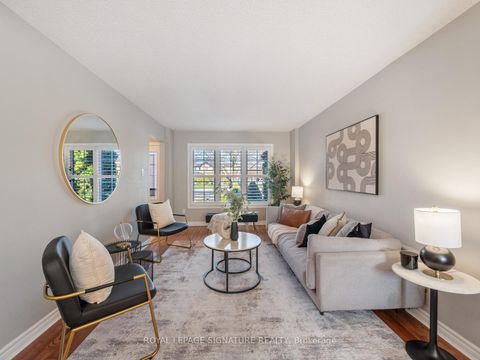 Photo 4 at 28 Bowes Garden Court, Rouge E10, Toronto