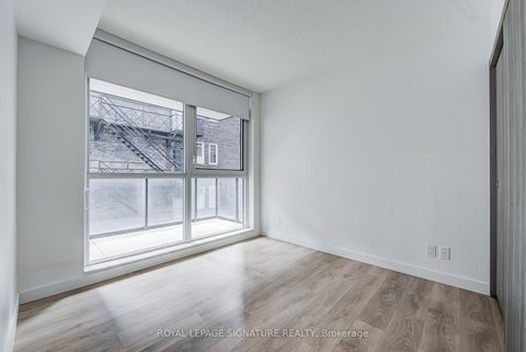 Photo 15 at 706 - 38 Widmer Street, Waterfront Communities C1, Toronto