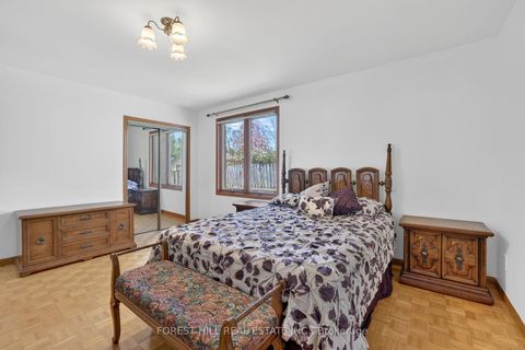 Photo 12 at 11 Fairweather Road, Amesbury, Toronto