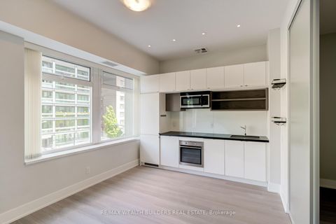 Photo 5 at 328 - 111 St Clair Avenue W, St. Clair, Toronto