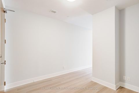 Photo 25 at 328 - 111 St Clair Avenue W, St. Clair, Toronto