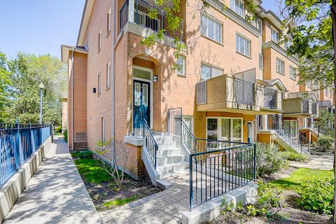 Photo 1 at 1517 - 28 Sommerset Way, Willowdale East, Toronto