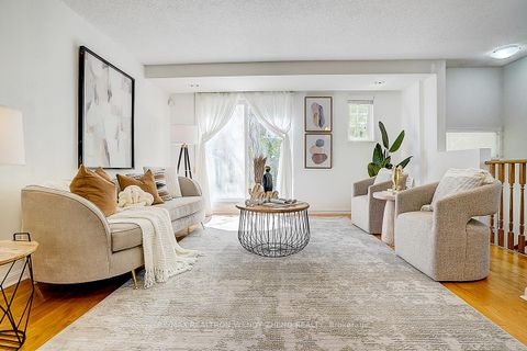 Photo 6 at 1517 - 28 Sommerset Way, Willowdale East, Toronto