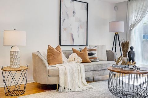 Photo 8 at 1517 - 28 Sommerset Way, Willowdale East, Toronto