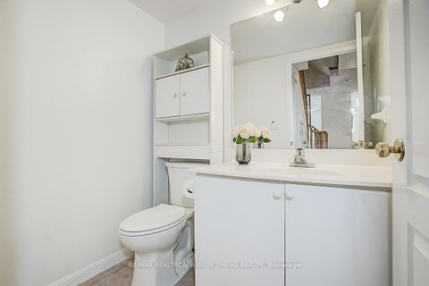 Photo 19 at 1517 - 28 Sommerset Way, Willowdale East, Toronto