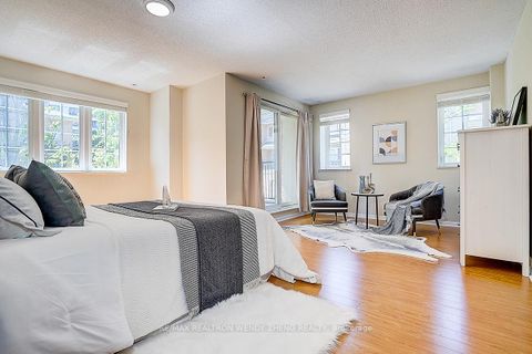 Photo 22 at 1517 - 28 Sommerset Way, Willowdale East, Toronto