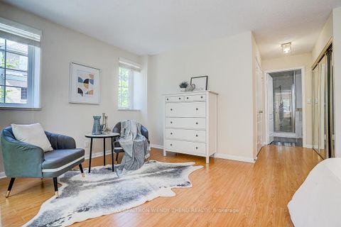 Photo 23 at 1517 - 28 Sommerset Way, Willowdale East, Toronto