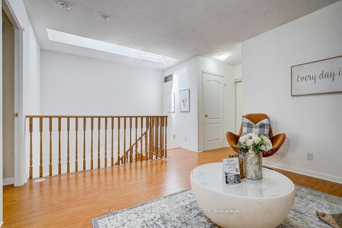 Photo 33 at 1517 - 28 Sommerset Way, Willowdale East, Toronto
