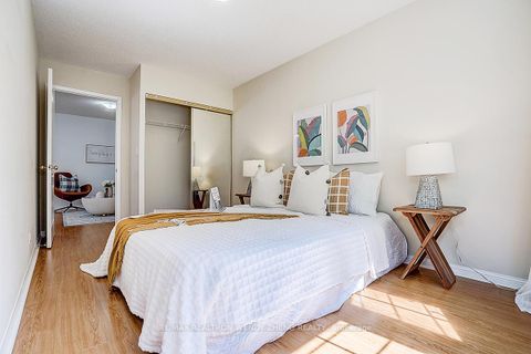 Photo 35 at 1517 - 28 Sommerset Way, Willowdale East, Toronto