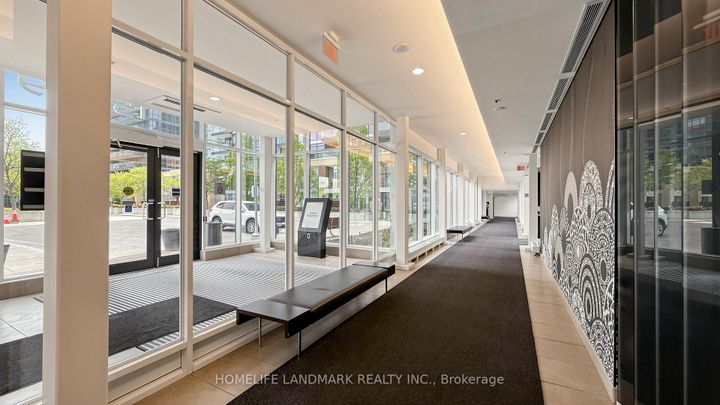 Photo 4 at 1509B - 19 Singer Court, Bayview Village, Toronto