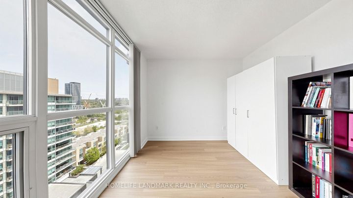 Photo 9 at 1509B - 19 Singer Court, Bayview Village, Toronto