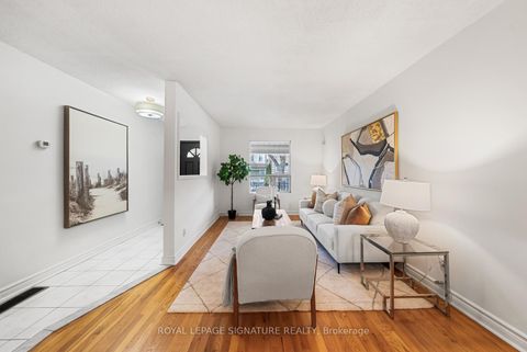 Photo 4 at 387 Bartlett Avenue N, Junction, Toronto