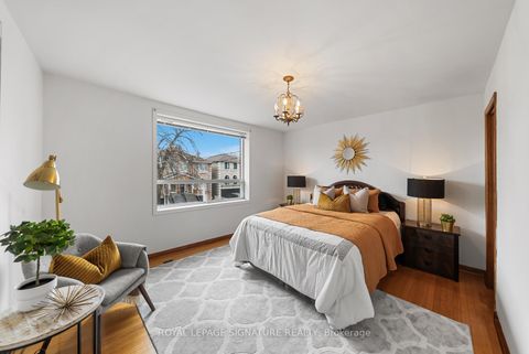 Photo 21 at 387 Bartlett Avenue N, Junction, Toronto