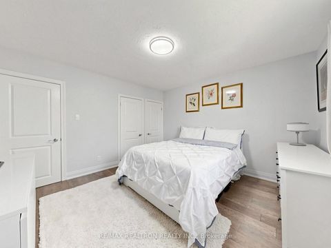 Photo 14 at 56 Candlewood Crescent, York University Heights, Toronto