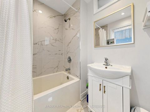 Photo 15 at 56 Candlewood Crescent, York University Heights, Toronto
