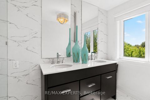 Photo 20 at 22 Matthew Court, Rosethorn, Toronto