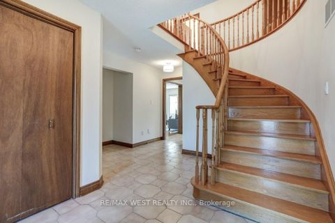 Photo 4 at 167 Silverhill Drive, City Centre West, Toronto