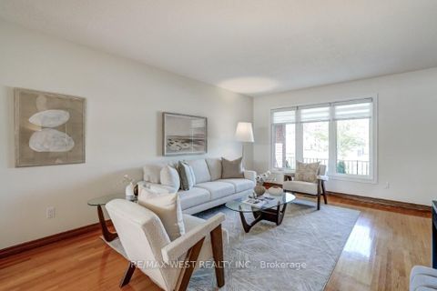 Photo 6 at 167 Silverhill Drive, City Centre West, Toronto