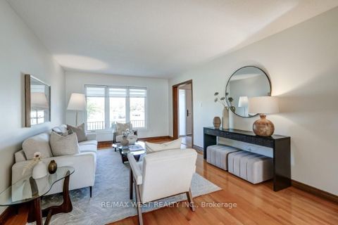 Photo 7 at 167 Silverhill Drive, City Centre West, Toronto