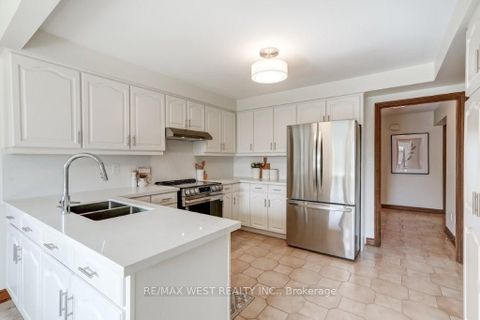 Photo 12 at 167 Silverhill Drive, City Centre West, Toronto