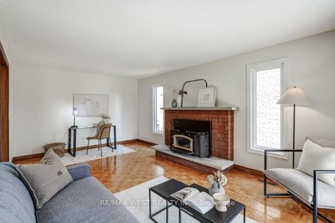 Photo 19 at 167 Silverhill Drive, City Centre West, Toronto