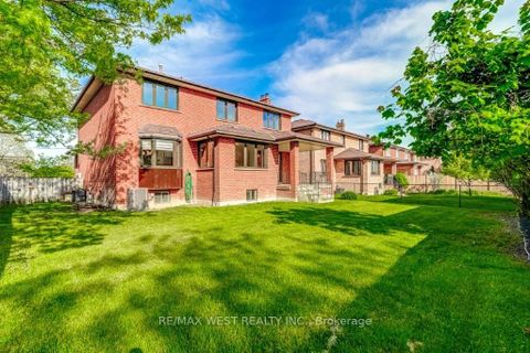 Photo 32 at 167 Silverhill Drive, City Centre West, Toronto