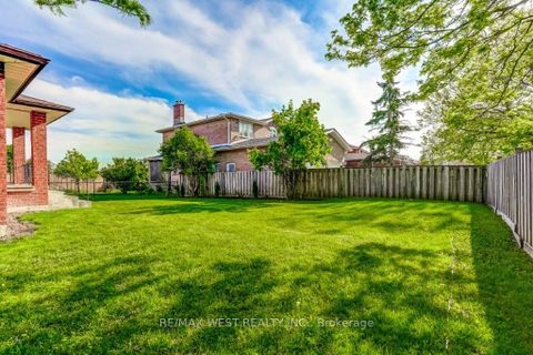 Photo 33 at 167 Silverhill Drive, City Centre West, Toronto