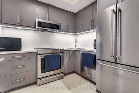 Photo 39 at 34 Medalist Road, Windfields, Toronto