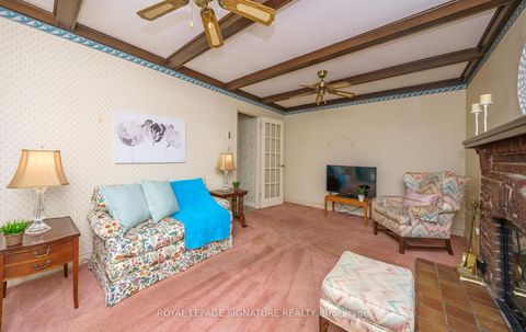 Photo 16 at 11 Gablehurst Crescent, Sullivan, Toronto